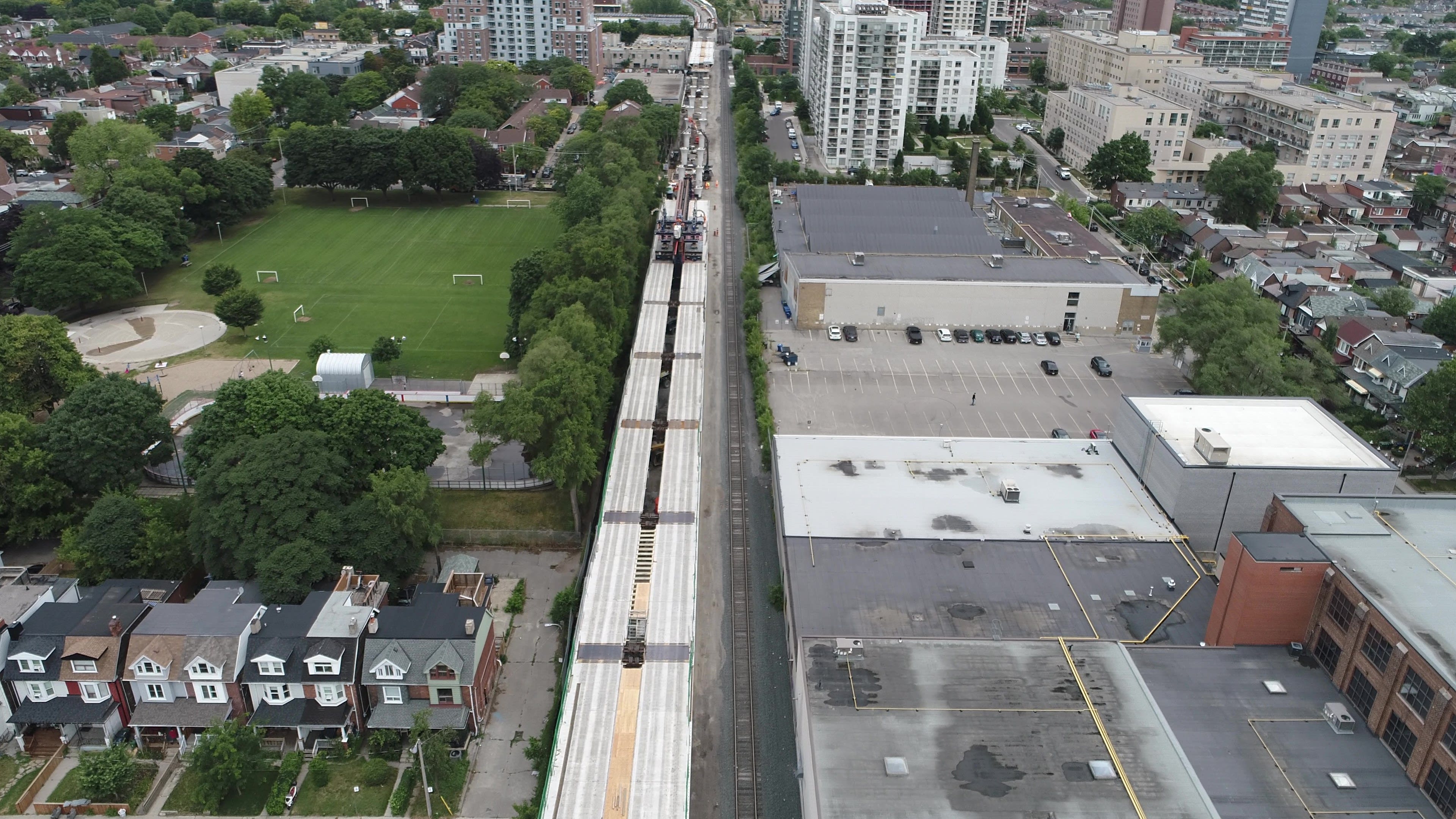 Davenport Diamond guideway