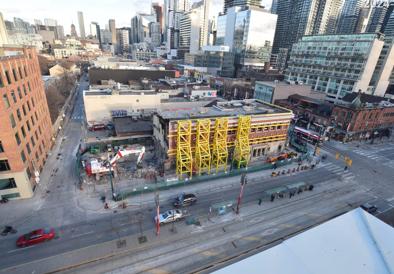 Photo of heritage retention towers at the future site of Ontario Line's Queen-Spadina Station