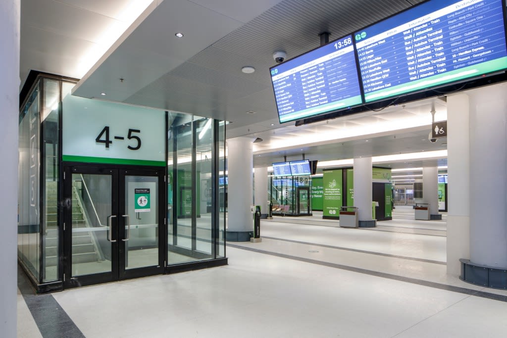 the new Bay Concourse with stairwells up to platforms.