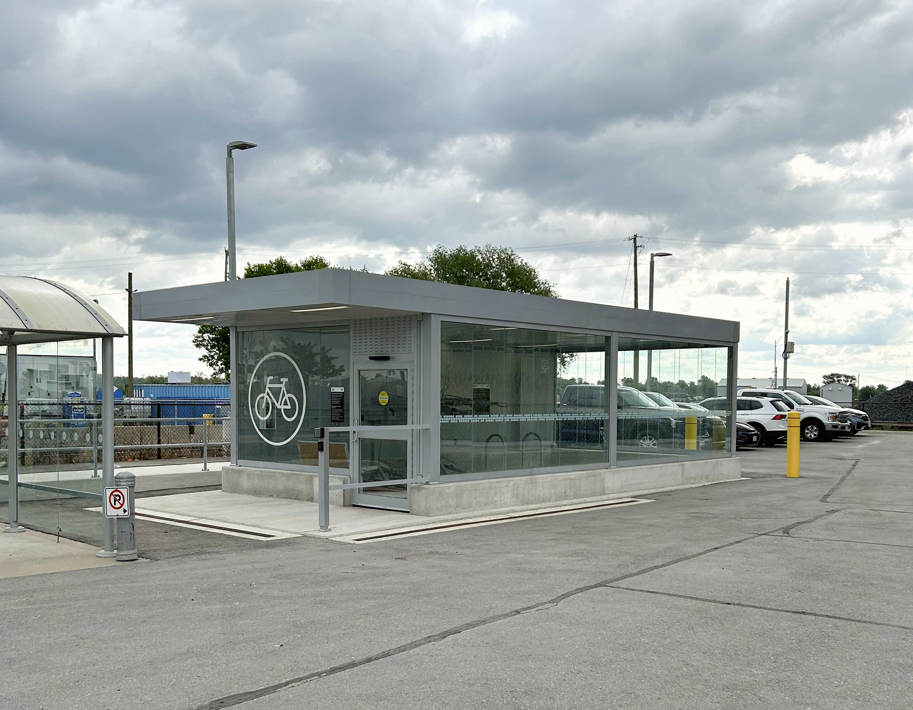 Bradford GO Station Bicycle Parking Room
