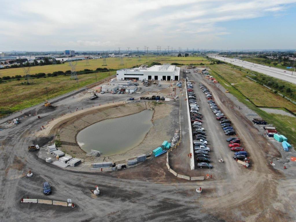 a view of the MSF below.