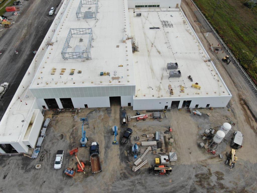 a view of the MSF below.