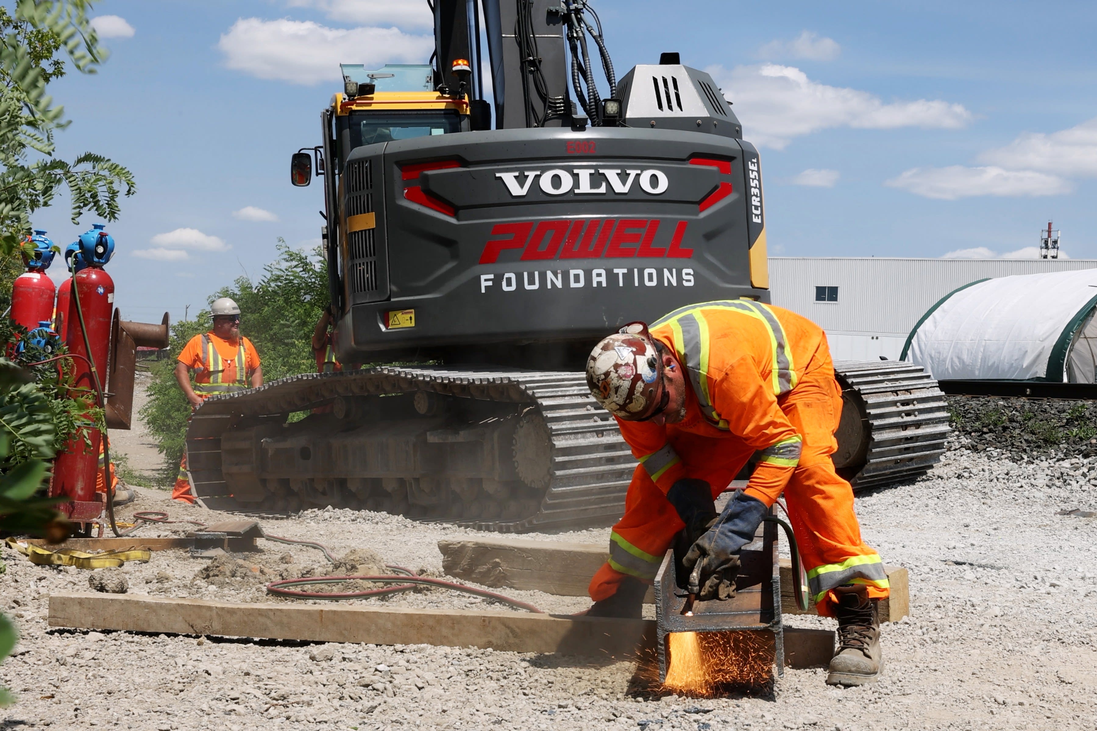 Barrie Track construction