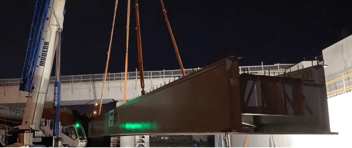 See images of pedestrian bridge night lift at Rutherford GO