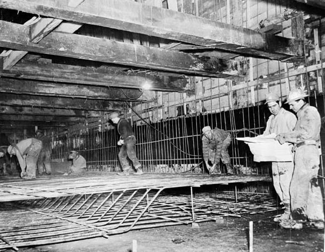 workers toiling on the subway.