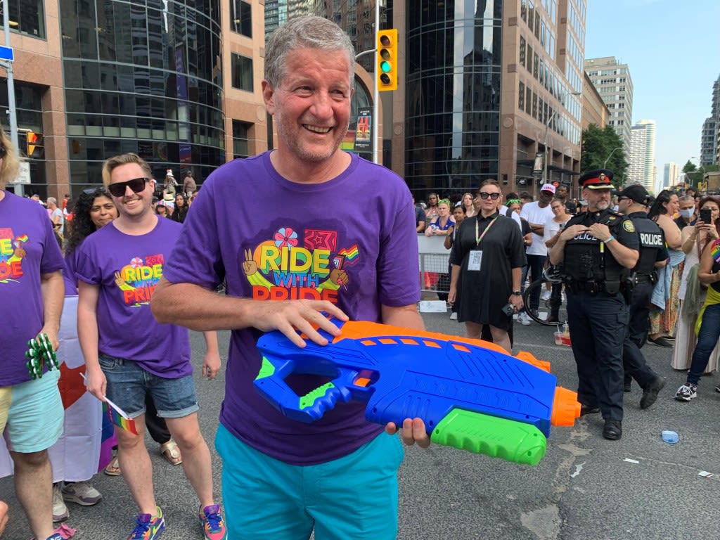 Metrolinx shows its support at the 2022 Pride Parade