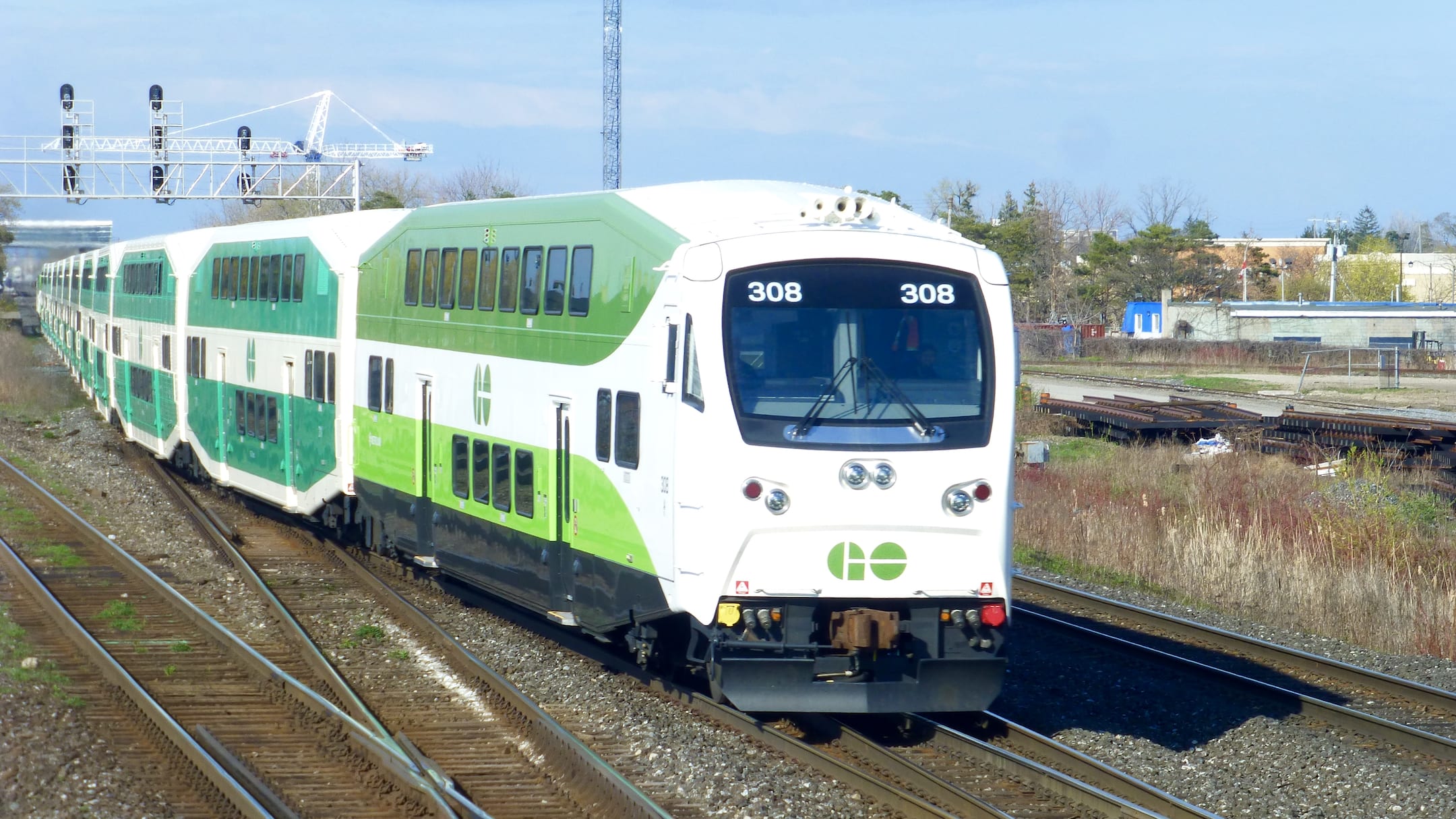 GO train moving towards the camera