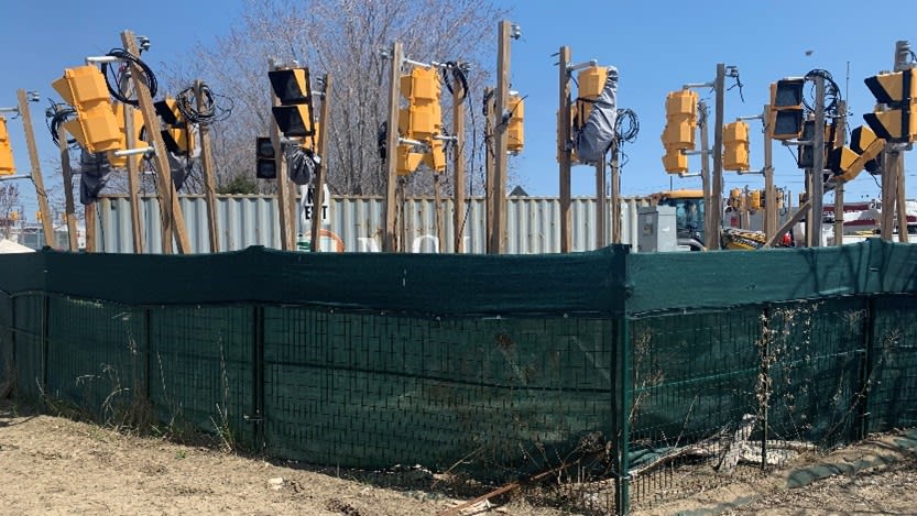 Wondering why there’s dozens of traffic signals near Victoria Park and Eglinton? Metrolinx News...