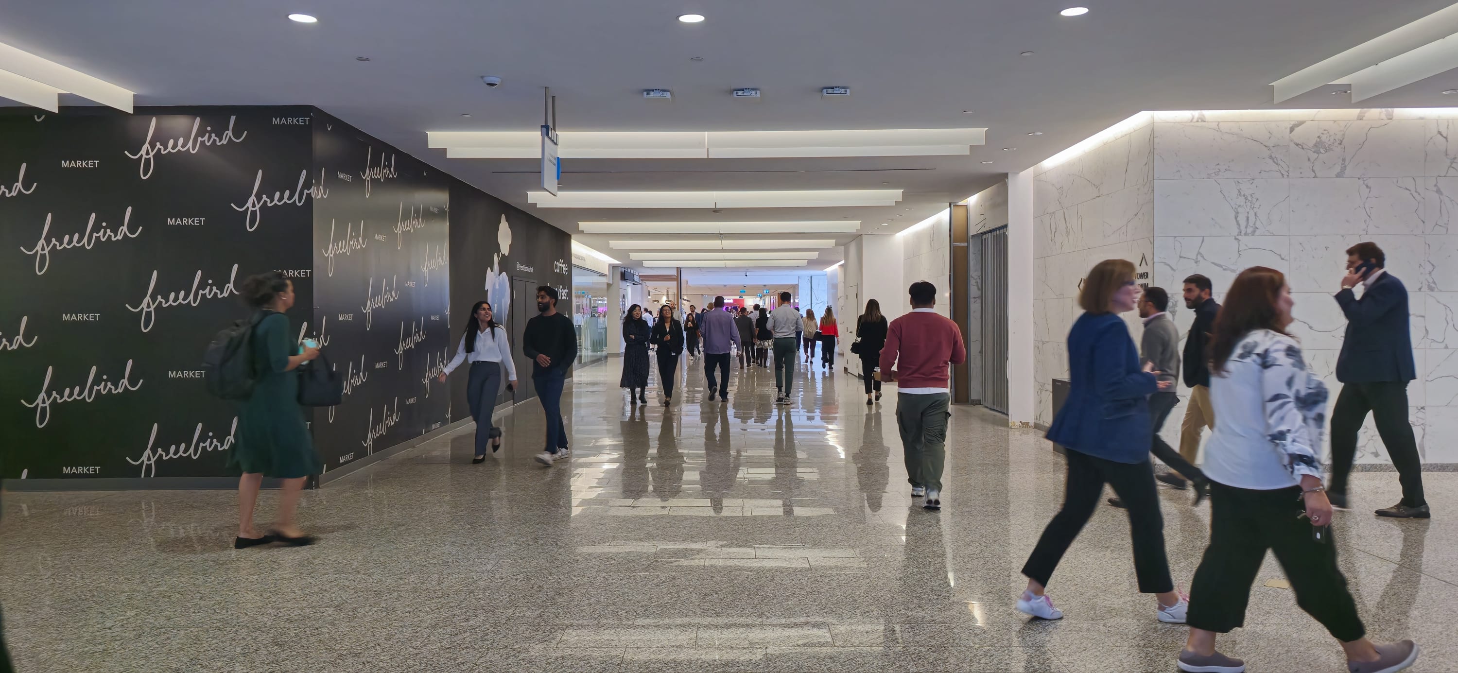 Guide to the Eaton centre from Union Station
