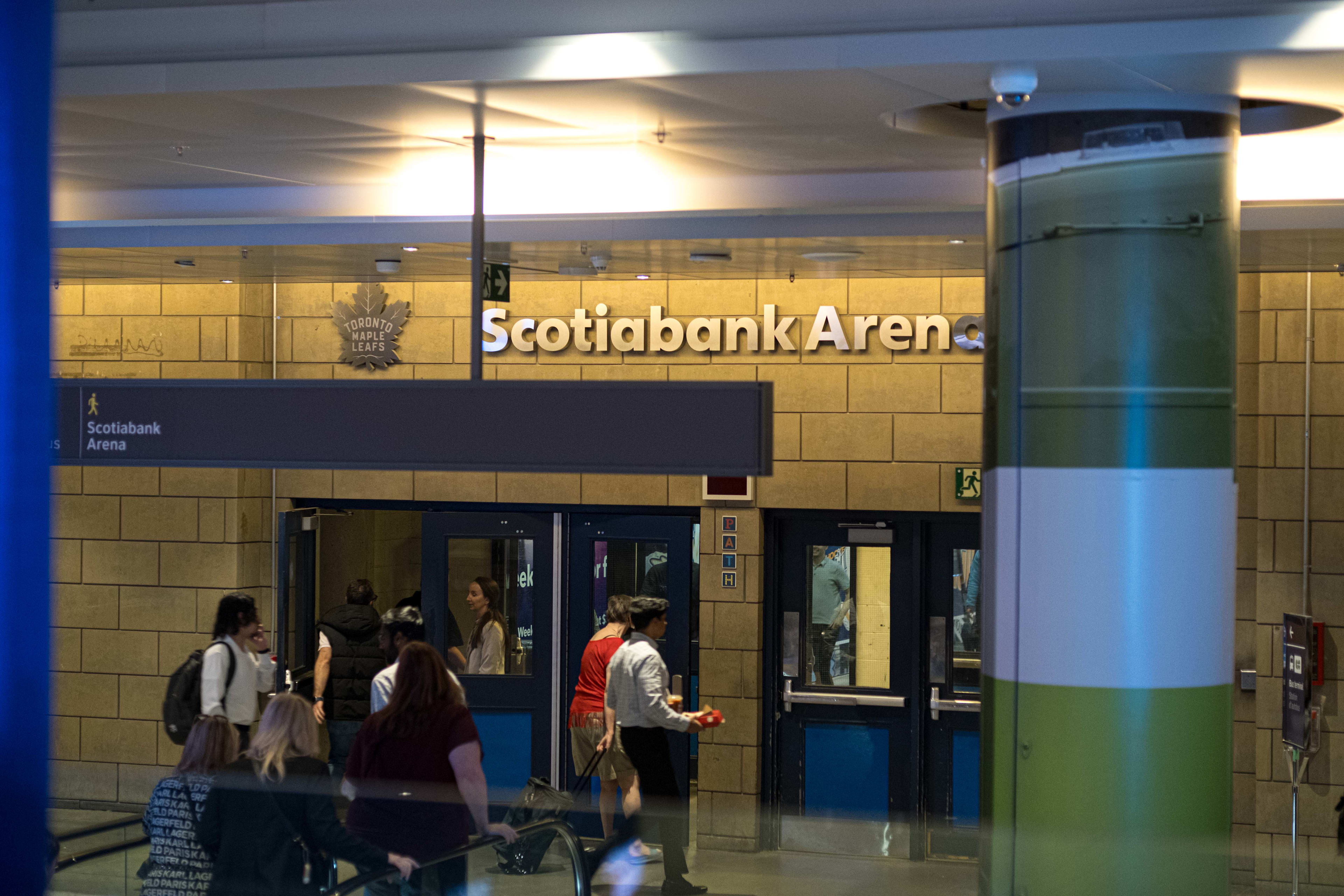 Scotiabank Bay Concourse Direction