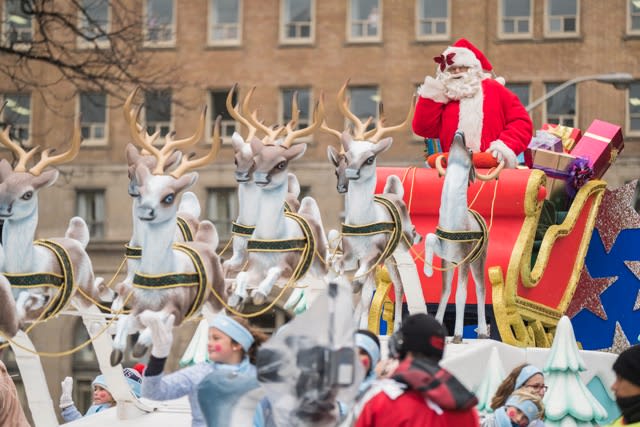 GO Bear makes historic debut in Toronto’s Santa Claus Parade