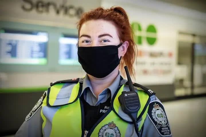 Masks becoming mandatory on GO Transit