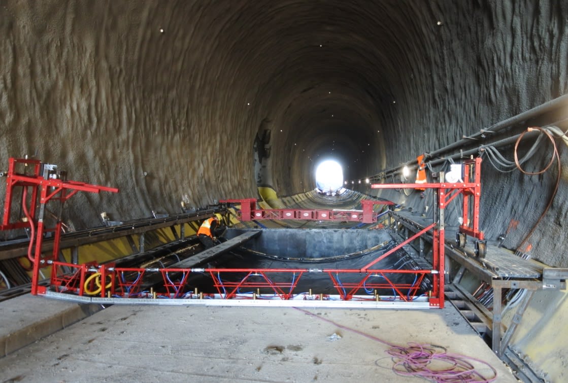 How a ‘tunnel liner’ machine digs through the earth on Highway 401 and 409 Rail Tunnel Project.