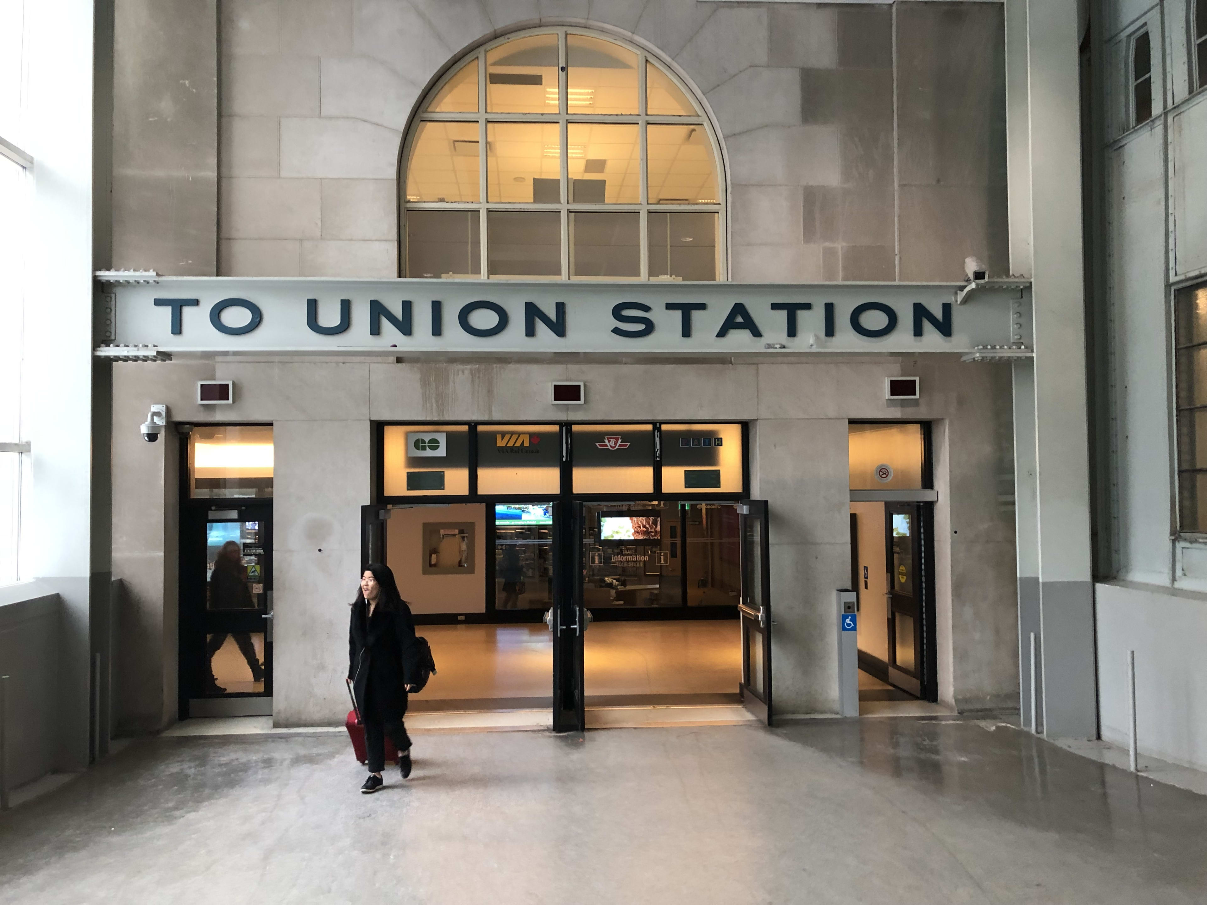 the Union Station sign.