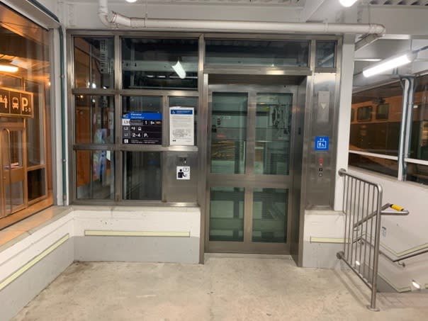 Photo of elevator at Oakville GO Station.
