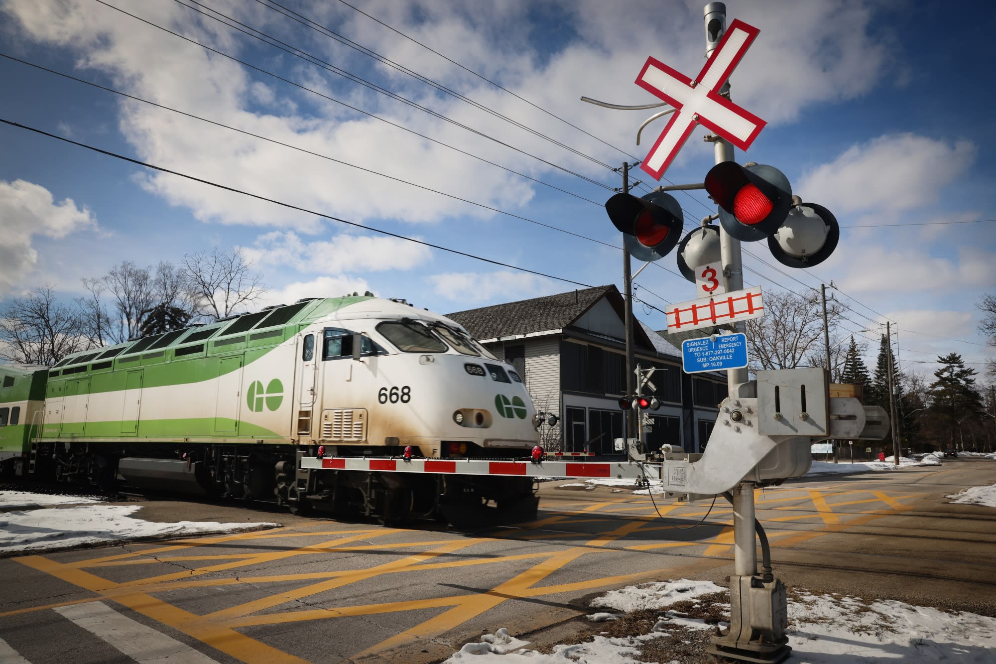 GO train crossing, railway crossing arm
