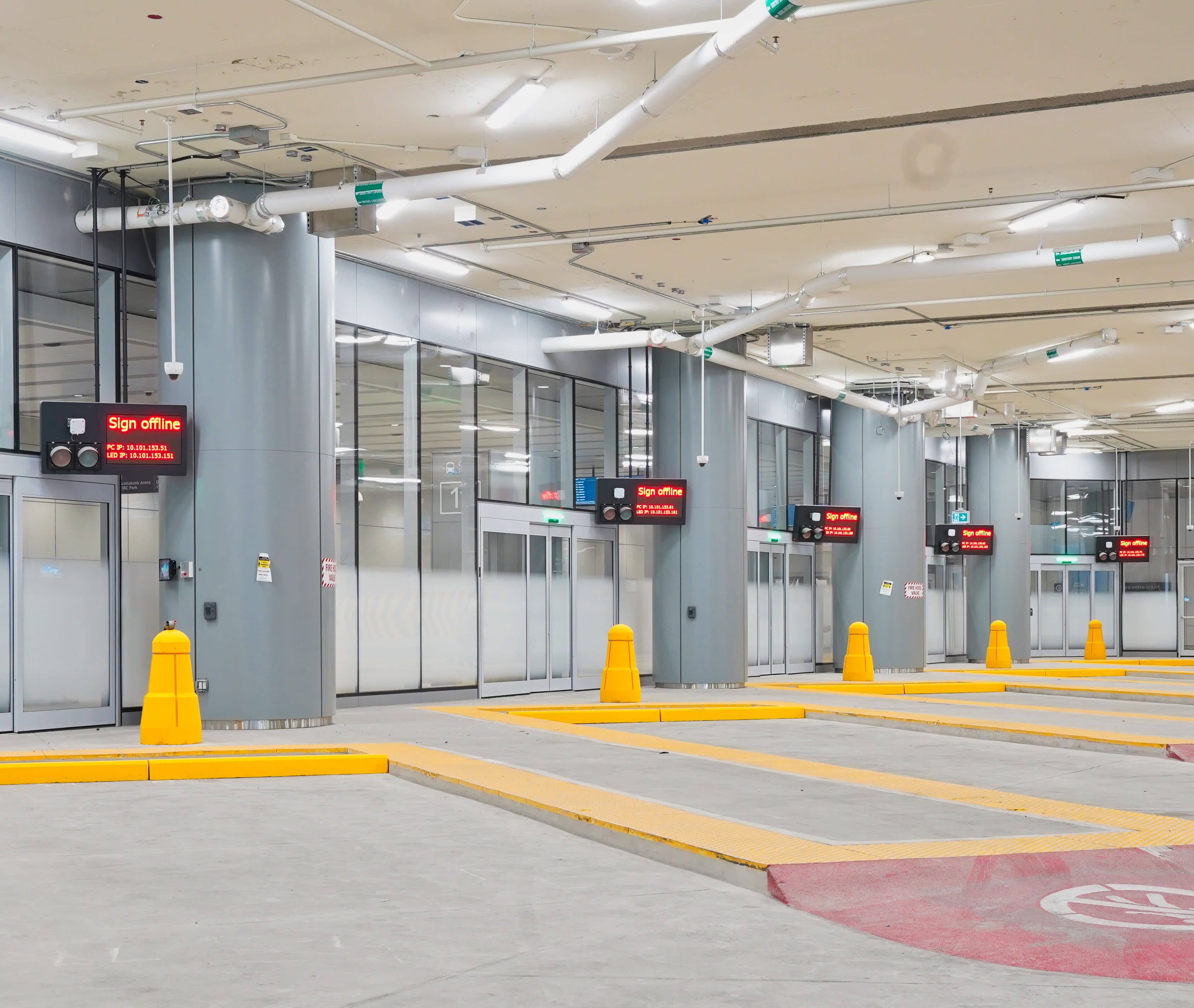 the departure bays where the buses will be parked when loading and unloading