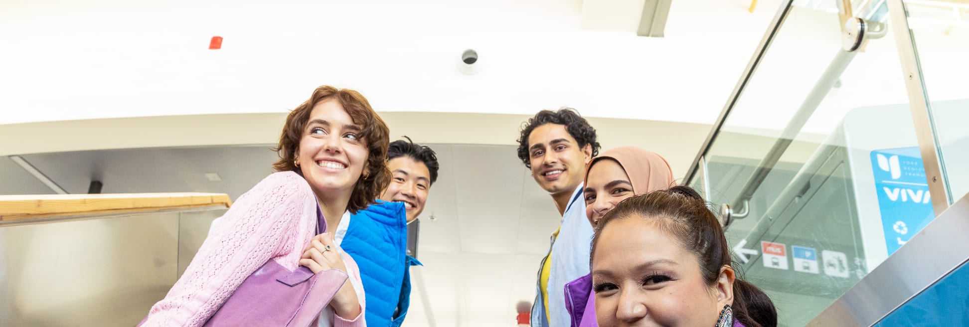 Newcomers in a transit station