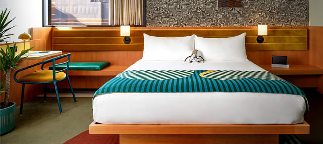 Drake Hotel