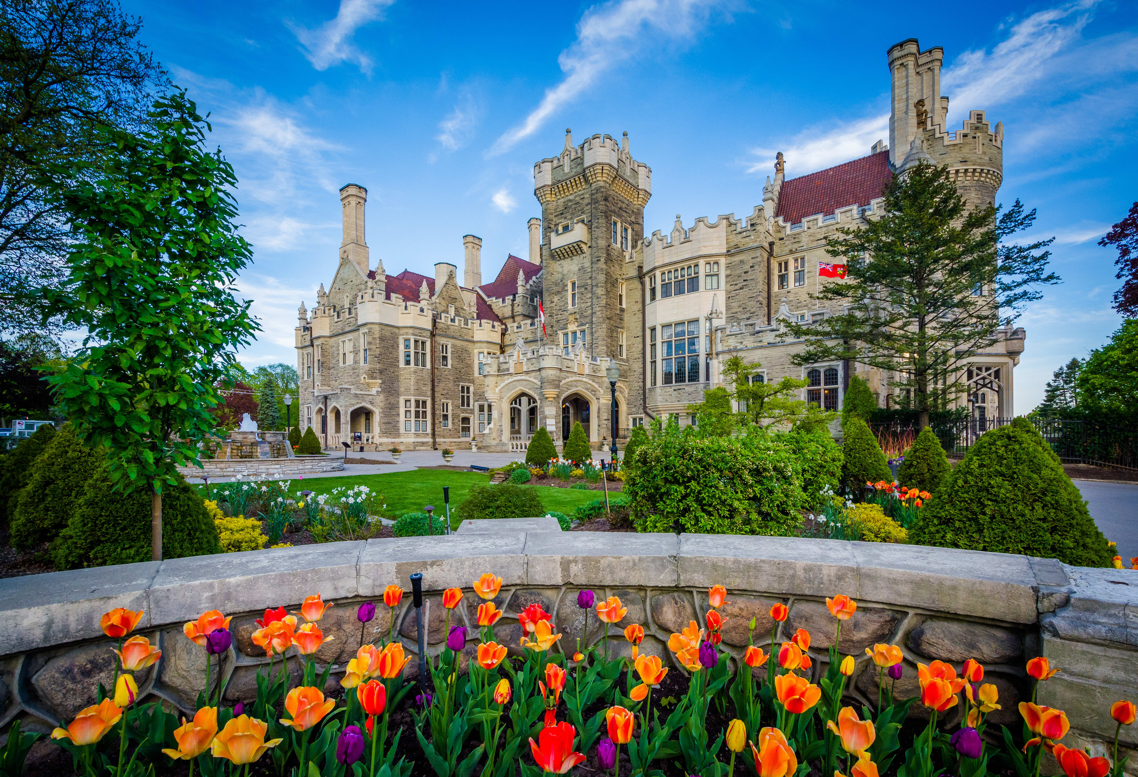 Is Casa Loma on your Toronto must-see bucket list? Make planning your trip easy with GO Transit!