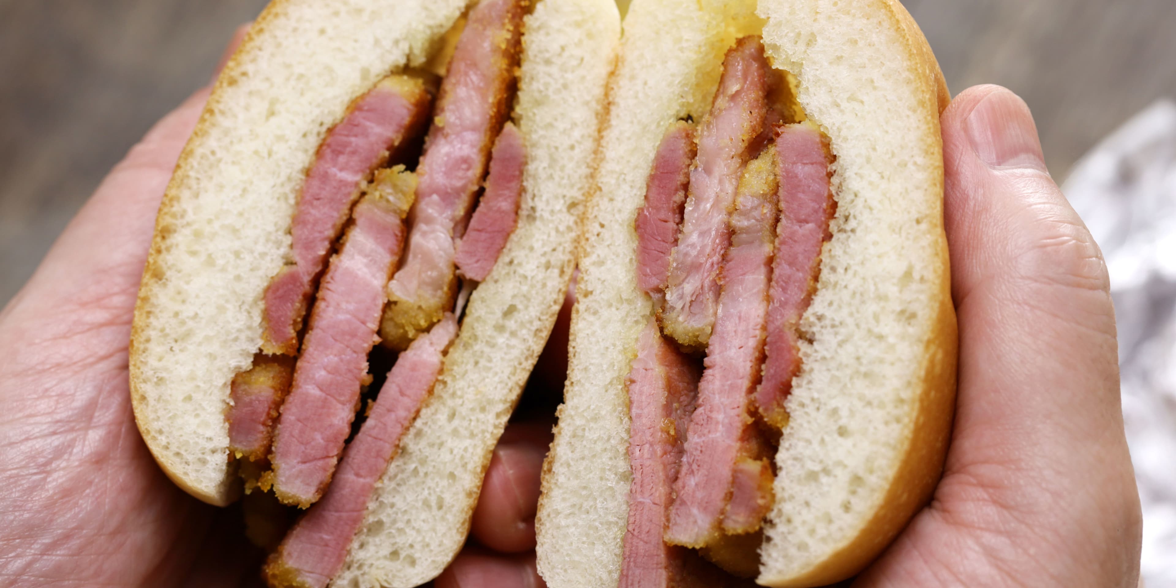 Discover traditional canadian cuisines with UP