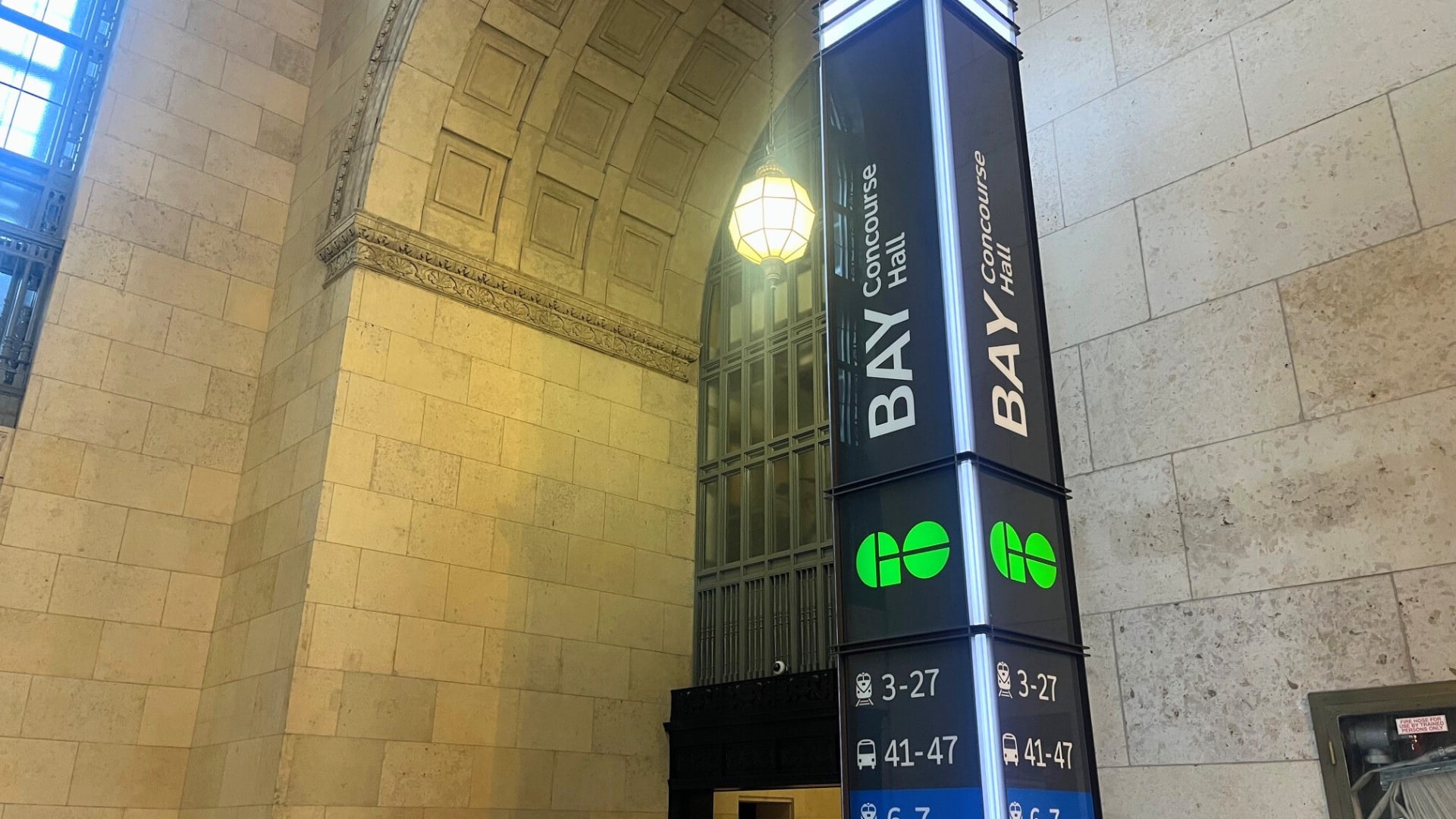 Sign labelled "Bay Concourse" in Great Hall