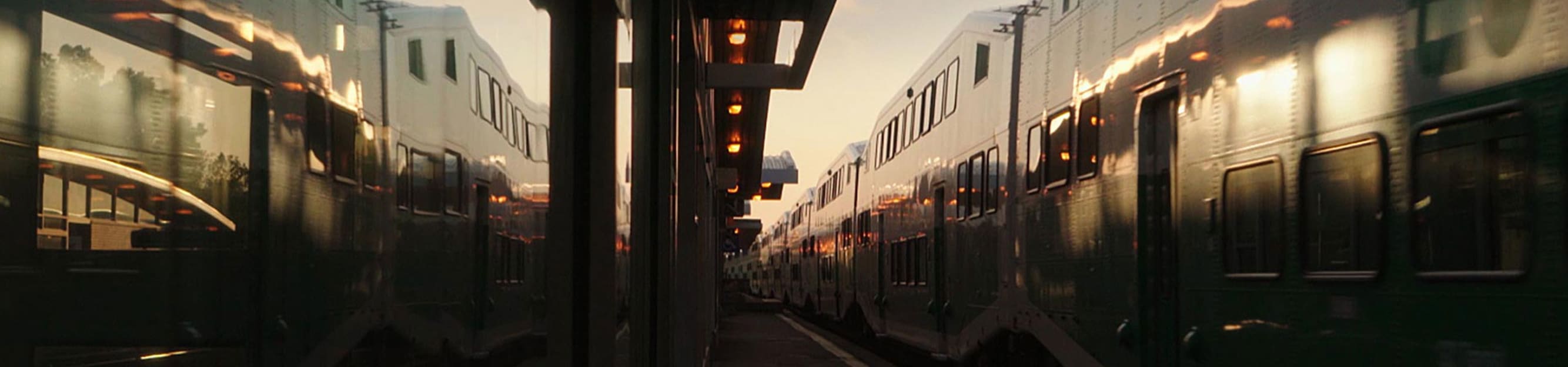 GO train at platform