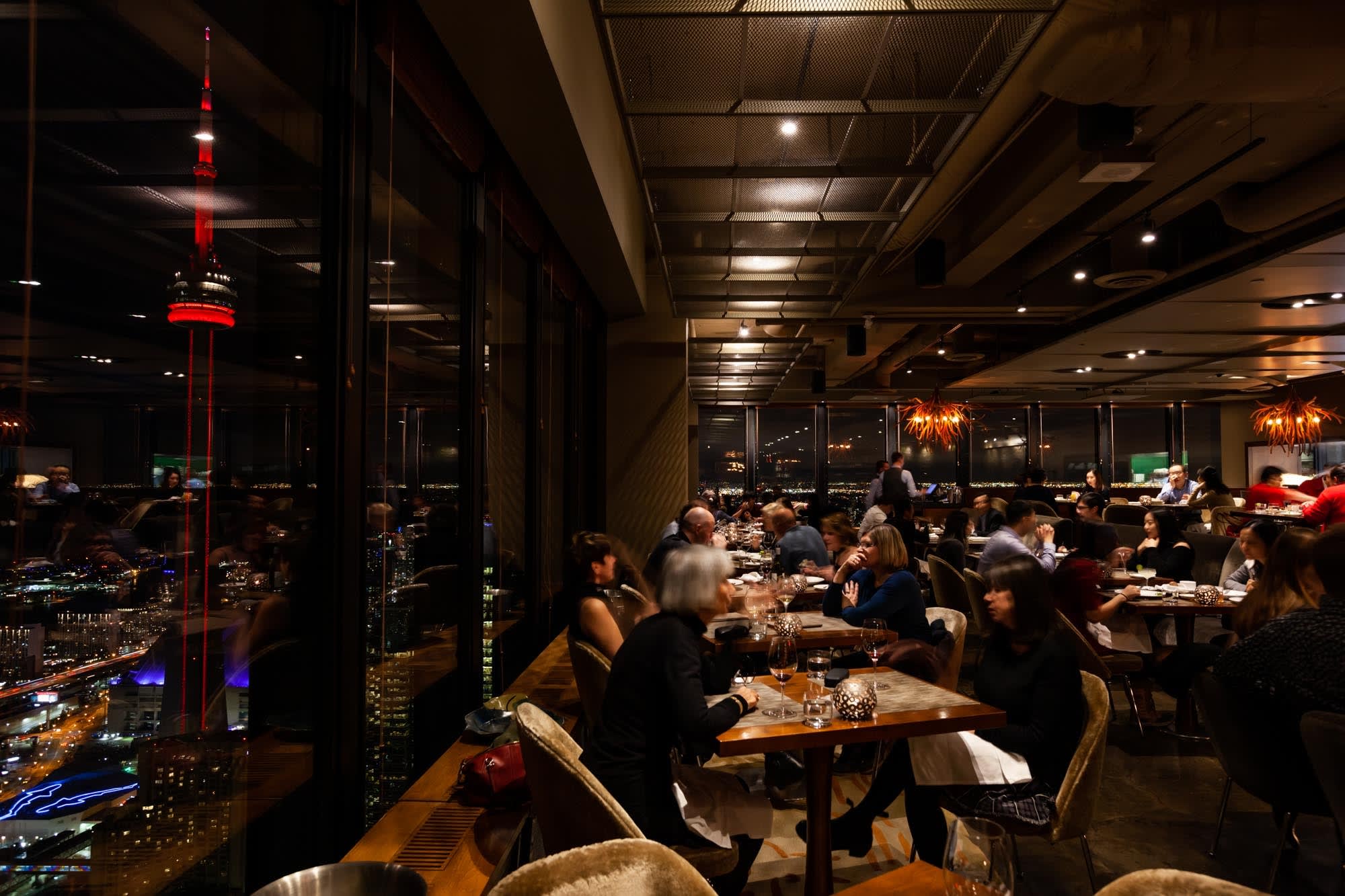 Canoe restaurant located 54 floors above downtown Toronto