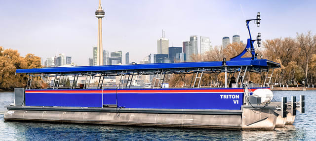 Lake Ontario Toronto Harbour sightseeing boat tours